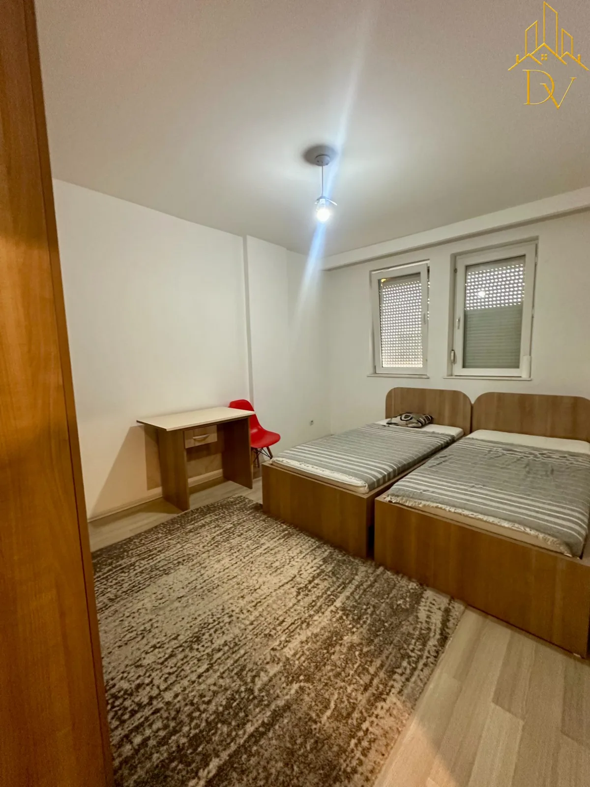 Banesë Fushë Kosovë, Rruga Dardania — 8